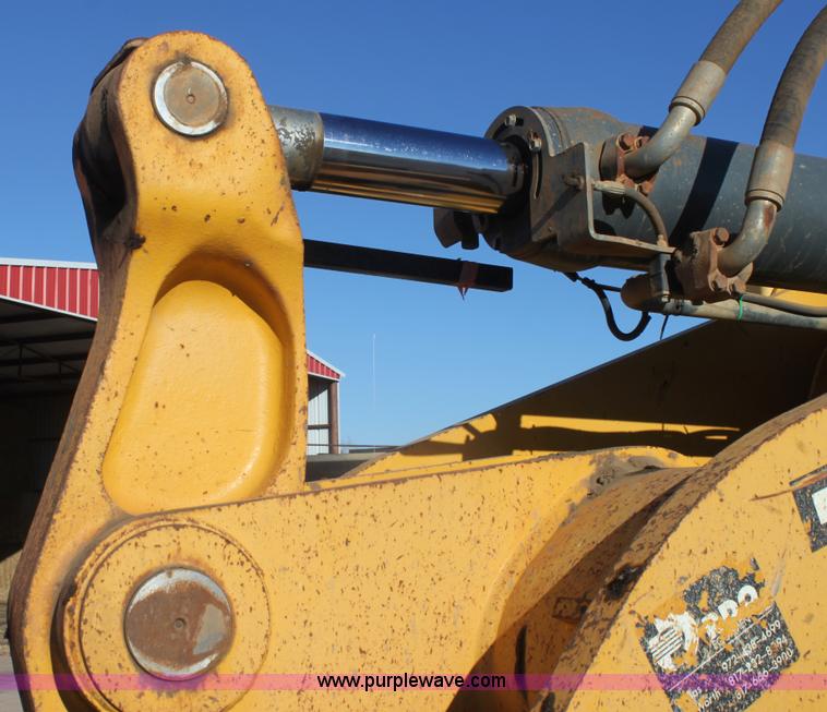image for item E8351 1999 John Deere 744H wheel loader