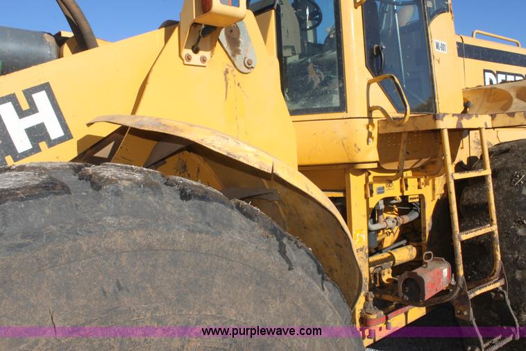 image for item E8351 1999 John Deere 744H wheel loader