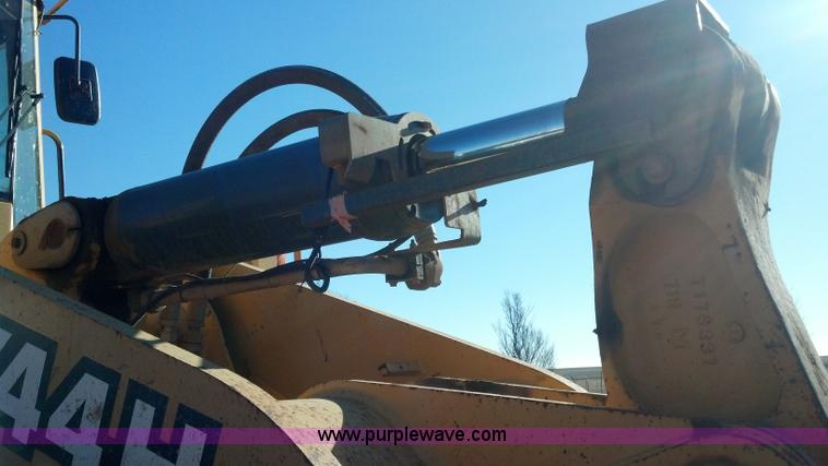 image for item E8351 1999 John Deere 744H wheel loader