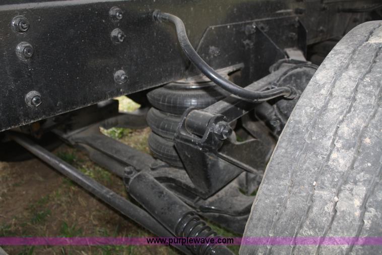 image for item F2712 1998 Volvo WG dump truck