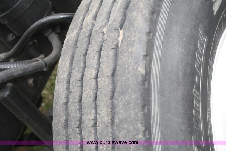 image for item F2712 1998 Volvo WG dump truck