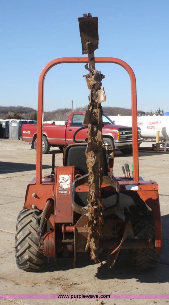 image for item F2857 Ditch Witch 3500DDLSB trencher