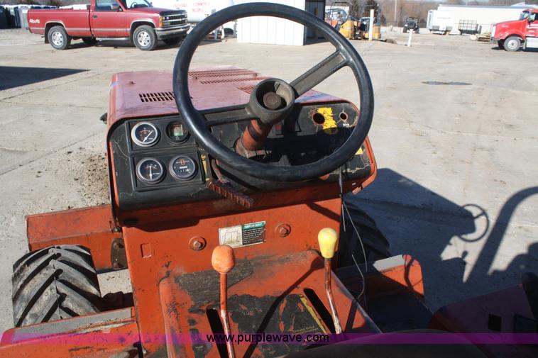 image for item F2857 Ditch Witch 3500DDLSB trencher