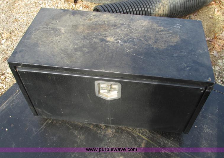 image for item F4220 12.5' flatbed with dump hoist