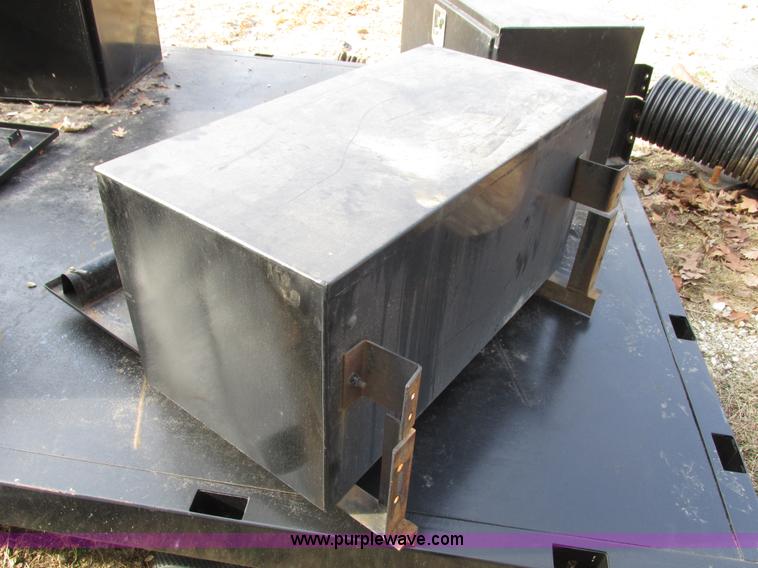 image for item F4220 12.5' flatbed with dump hoist