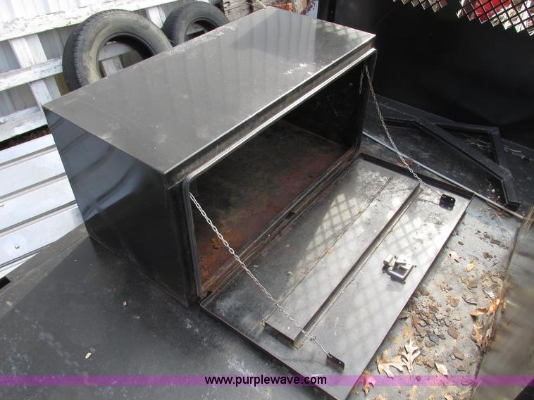 image for item F4220 12.5' flatbed with dump hoist