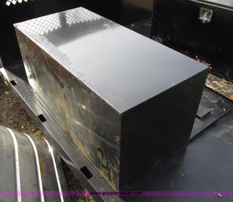 image for item F4220 12.5' flatbed with dump hoist