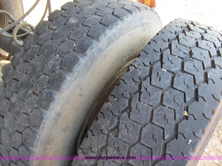 image for item F4222 1965 Lacrosse 20' end dump trailer