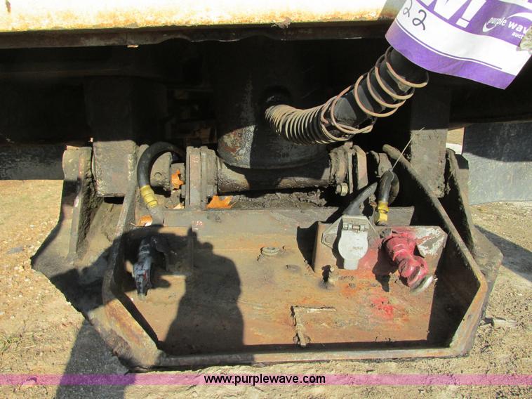 image for item F4222 1965 Lacrosse 20' end dump trailer