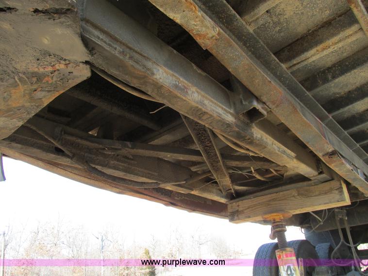 image for item F4222 1965 Lacrosse 20' end dump trailer