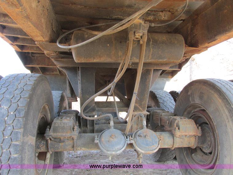 image for item F4222 1965 Lacrosse 20' end dump trailer