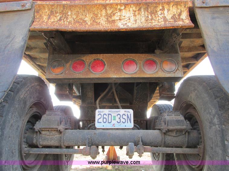 image for item F4222 1965 Lacrosse 20' end dump trailer