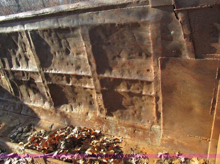 image for item F4222 1965 Lacrosse 20' end dump trailer