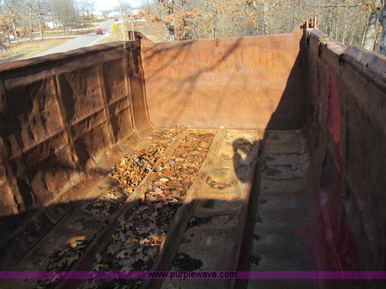 image for item F4222 1965 Lacrosse 20' end dump trailer