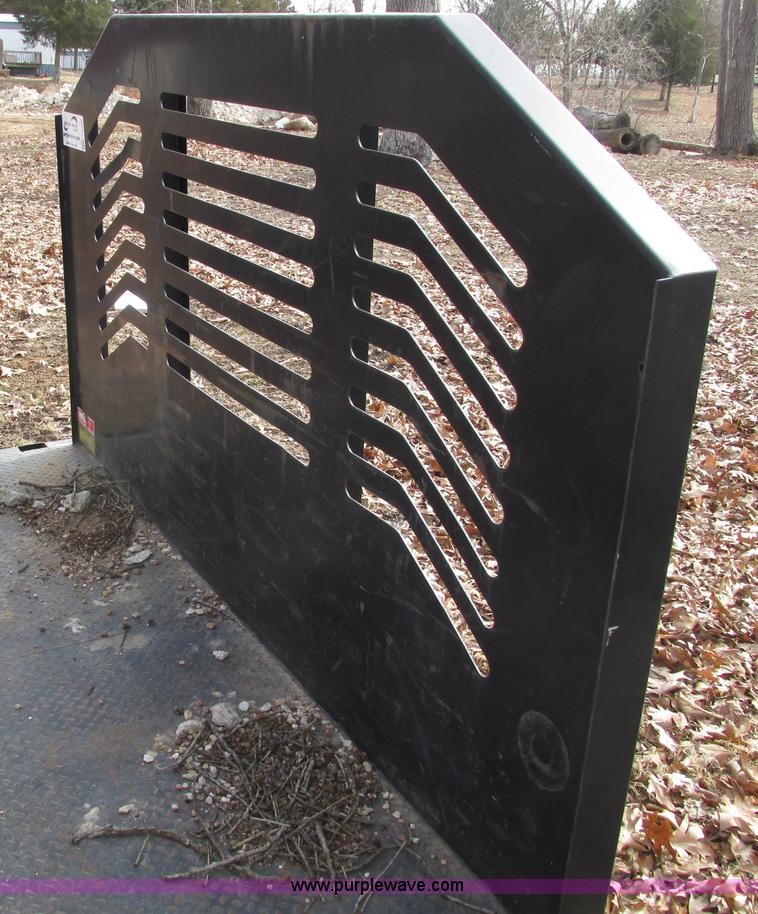 image for item F4228 Monroe 11' flatbed