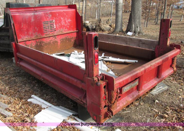 image for item F4229 11'L x 8'W dump bed