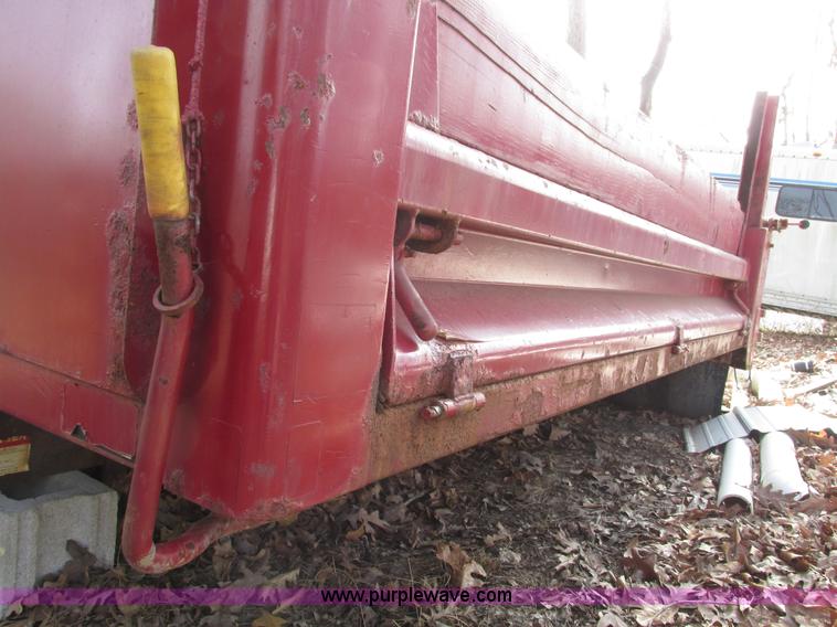 image for item F4229 11'L x 8'W dump bed