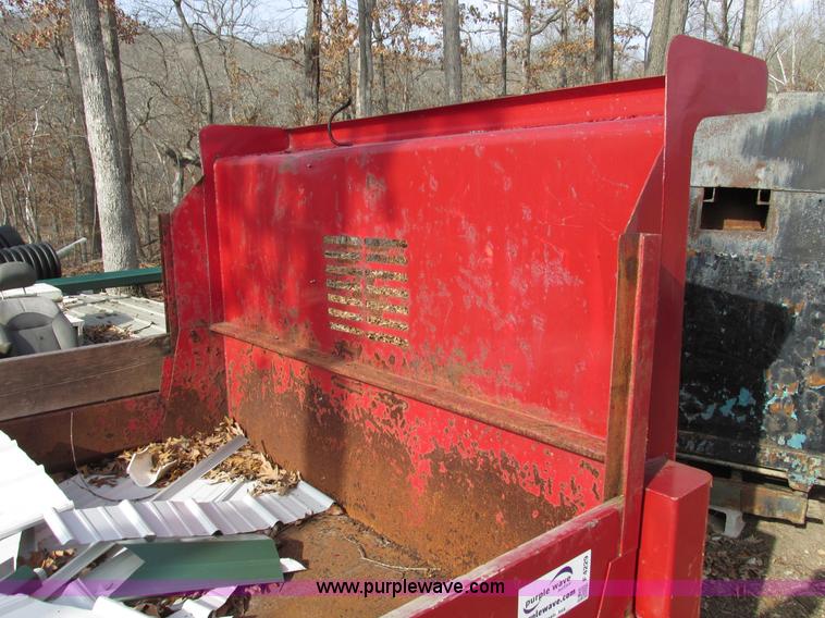 image for item F4229 11'L x 8'W dump bed