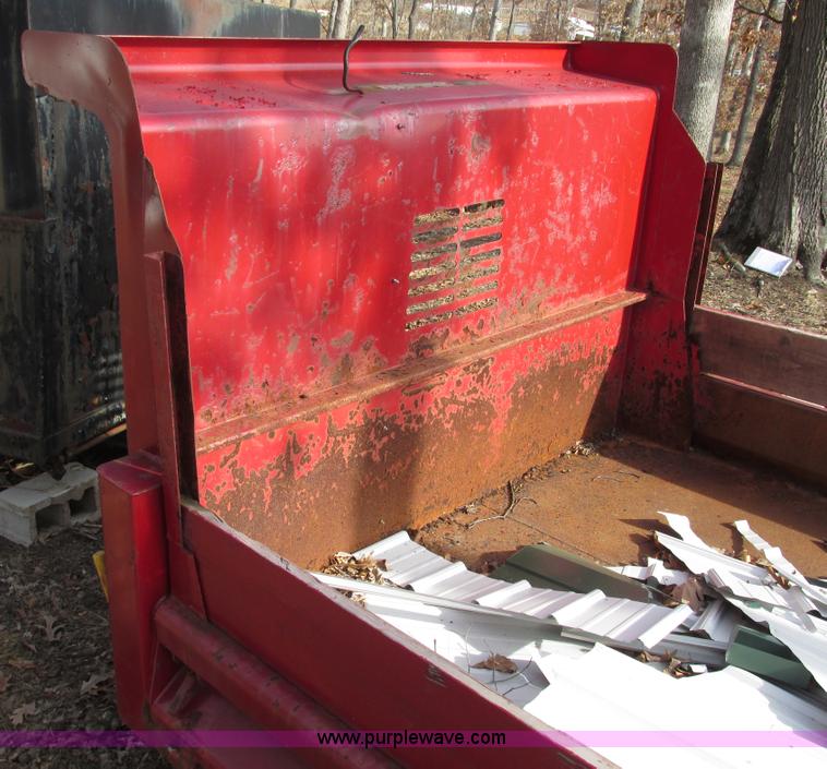 image for item F4229 11'L x 8'W dump bed