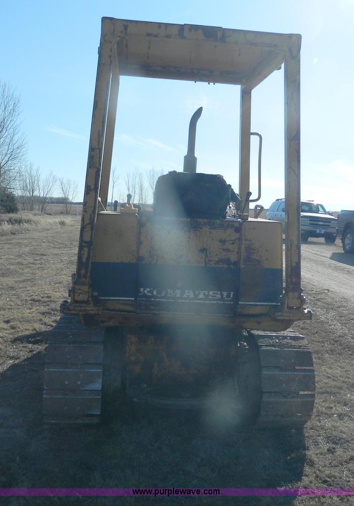 image for item G7611 1990 Komatsu D21E-6 dozer