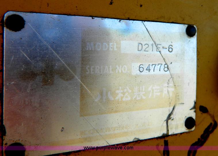 image for item G7611 1990 Komatsu D21E-6 dozer