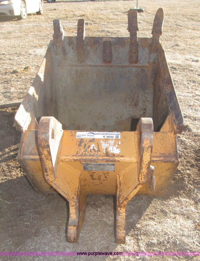 image for item K9640 23"W five tooth backhoe bucket