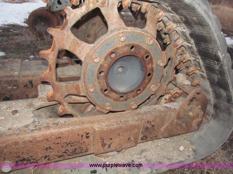 image for item K9641 Loegering VTS59R rubber tracks