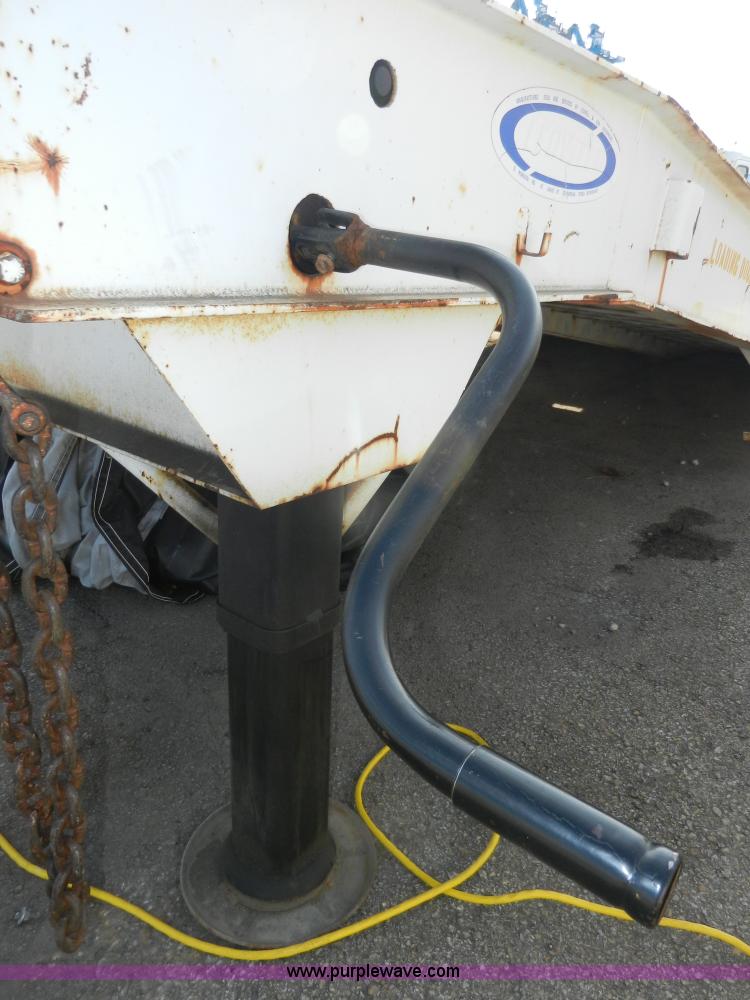 image for item A3905 Ledwell 25' loading dock