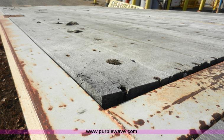 image for item A3905 Ledwell 25' loading dock