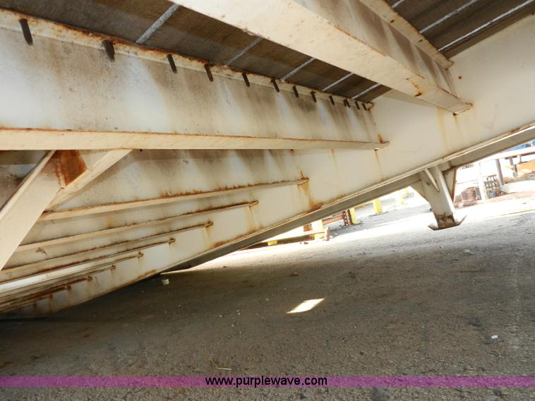 image for item A3905 Ledwell 25' loading dock