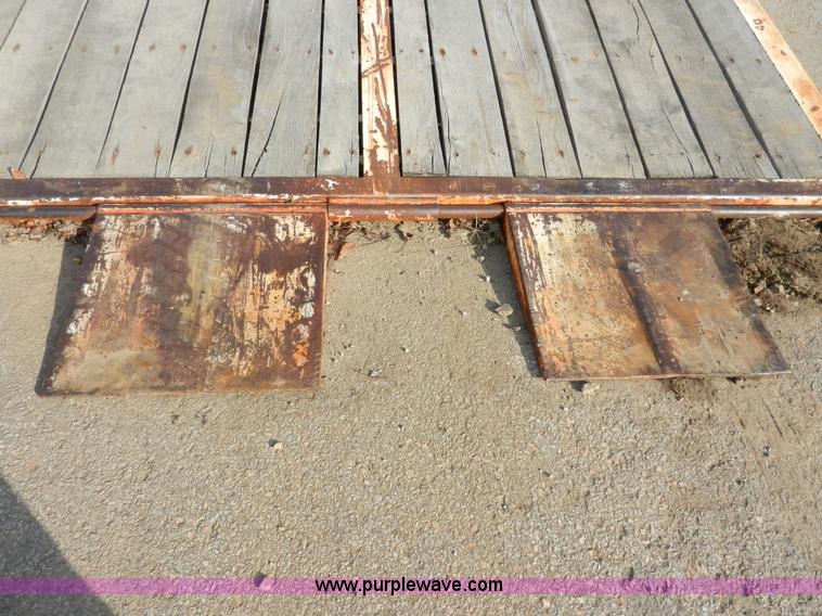 image for item A3905 Ledwell 25' loading dock