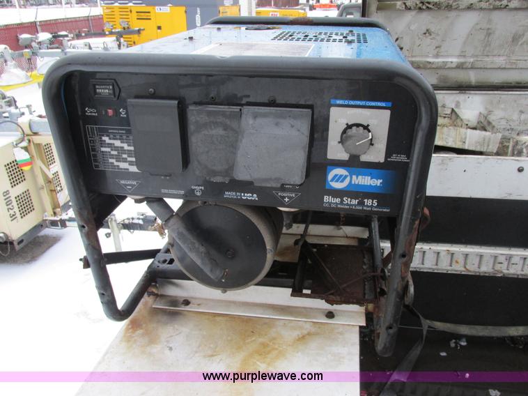 image for item AB9441 2007 Ford F550 XL Super Duty utility truck