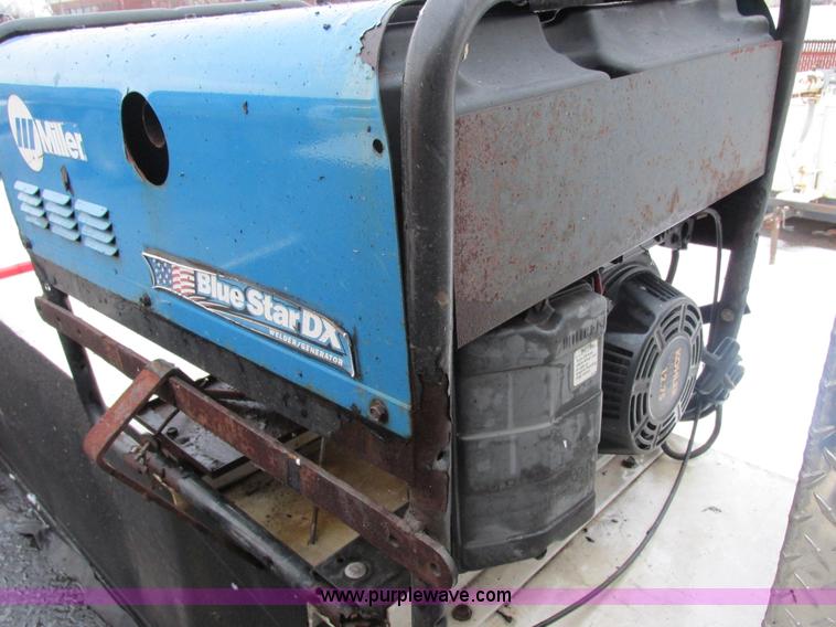 image for item AB9441 2007 Ford F550 XL Super Duty utility truck