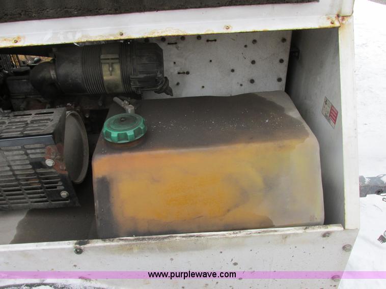 image for item AB9442 2006 Magnum Pro ML625 generator