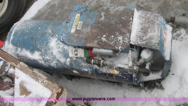 image for item AB9446 Sure Flame S405 natural gas heater