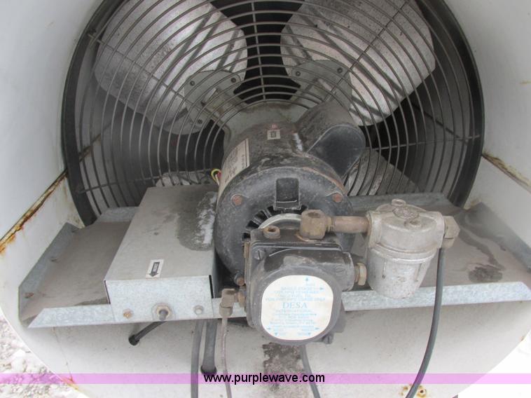 image for item AB9474 LB White Tradesman K600 kerosene fired heater