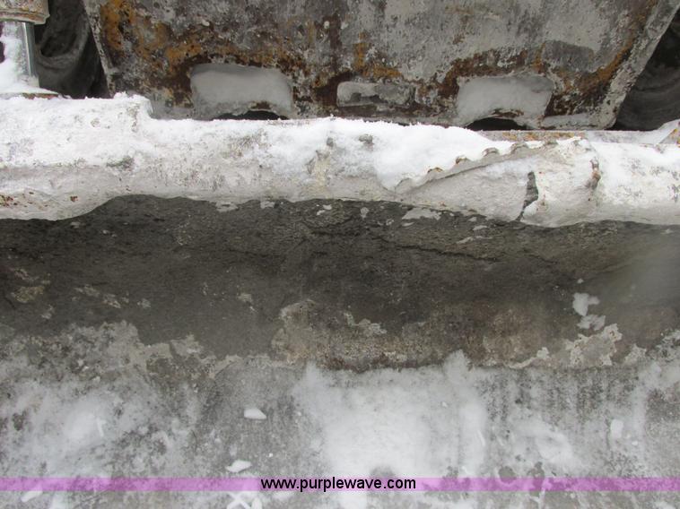 image for item AB9485 2008 John Deere 315 skid steer