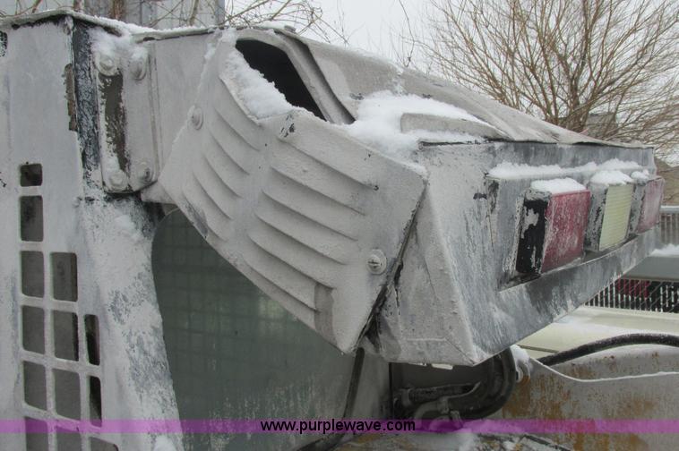 image for item AB9485 2008 John Deere 315 skid steer