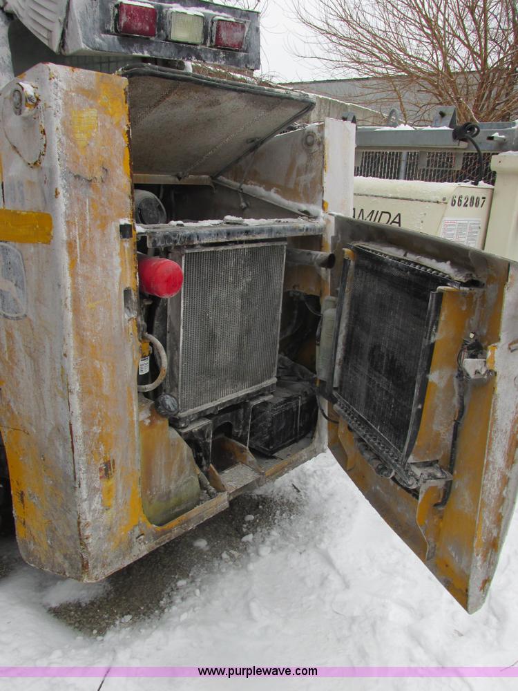 image for item AB9485 2008 John Deere 315 skid steer