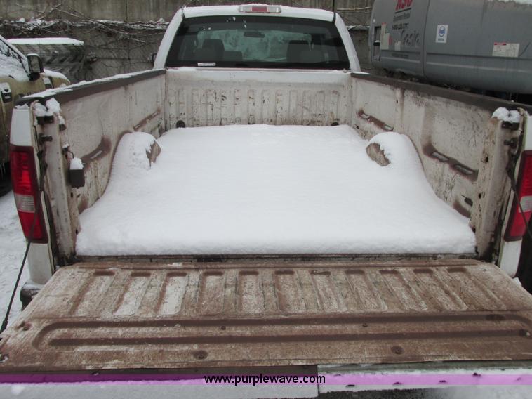 image for item AB9488 2005 Ford F150 XLT SuperCab pickup truck