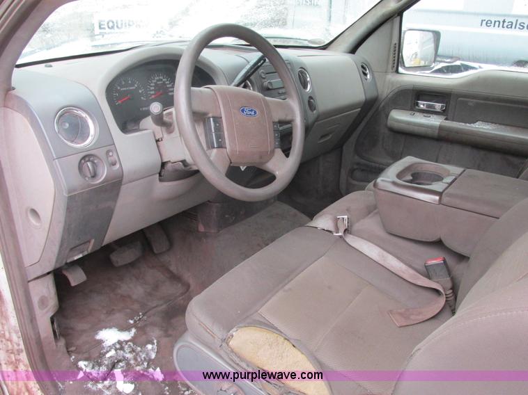 image for item AB9488 2005 Ford F150 XLT SuperCab pickup truck