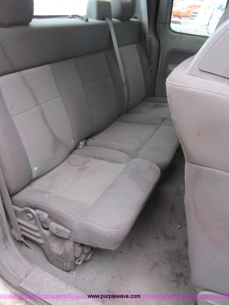 image for item AB9488 2005 Ford F150 XLT SuperCab pickup truck