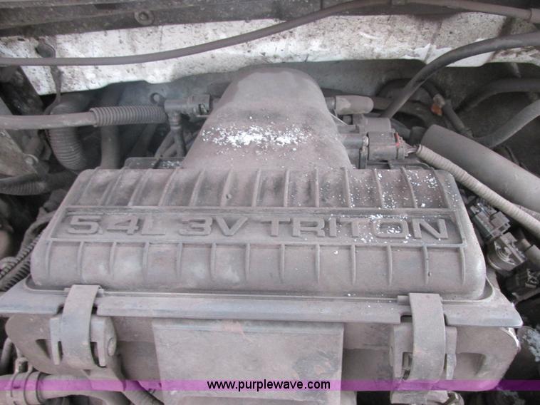 image for item AB9488 2005 Ford F150 XLT SuperCab pickup truck