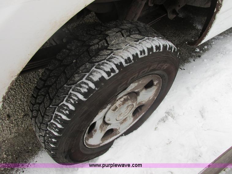 image for item AB9488 2005 Ford F150 XLT SuperCab pickup truck