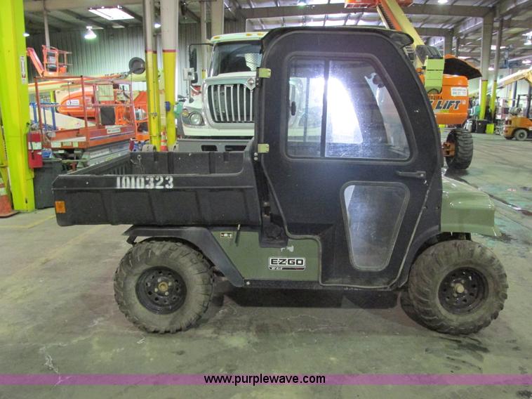 image for item AB9489 2007 E-Z-GO STS 4x4 UTV