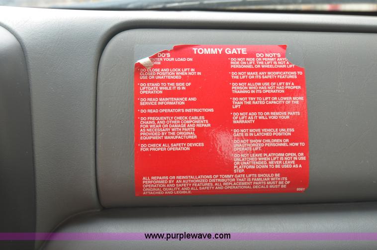 image for item B1512 2002 Ford F250 Super Duty pickup truck