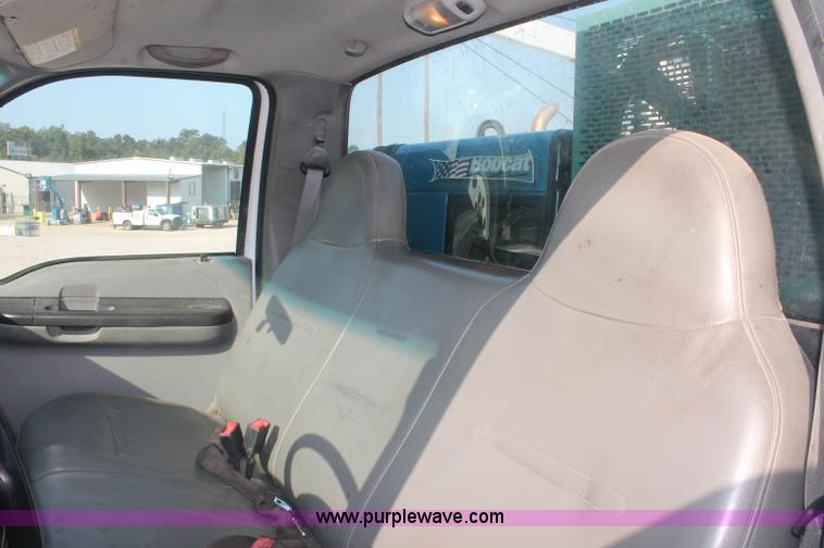 image for item C2789 2005 Ford F450 XL Super Duty service truck