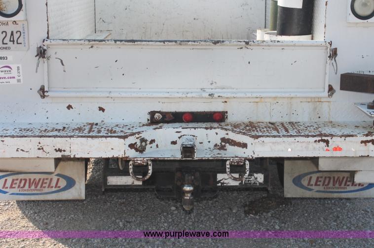 image for item C2789 2005 Ford F450 XL Super Duty service truck