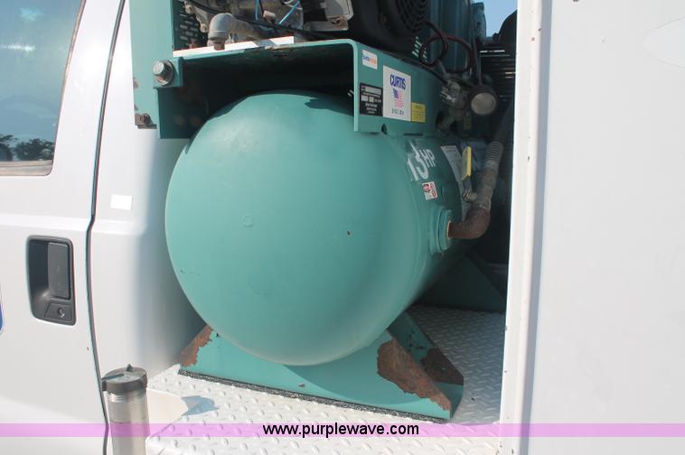 image for item C2789 2005 Ford F450 XL Super Duty service truck