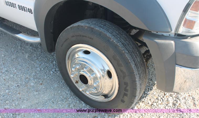 image for item C2789 2005 Ford F450 XL Super Duty service truck